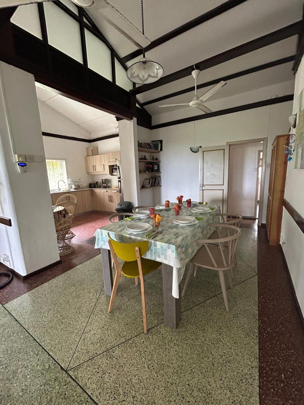 Villa Karel Mauritius Beach House Riambel Eksteriør bilde